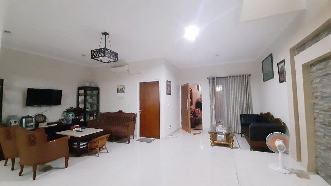 Rumah Dijual di Pondok Bambu Dekat Mall Cipinang Indah, RS Yadika Pondok Bambu, Toserba Yogya Pondok Bambu - 1