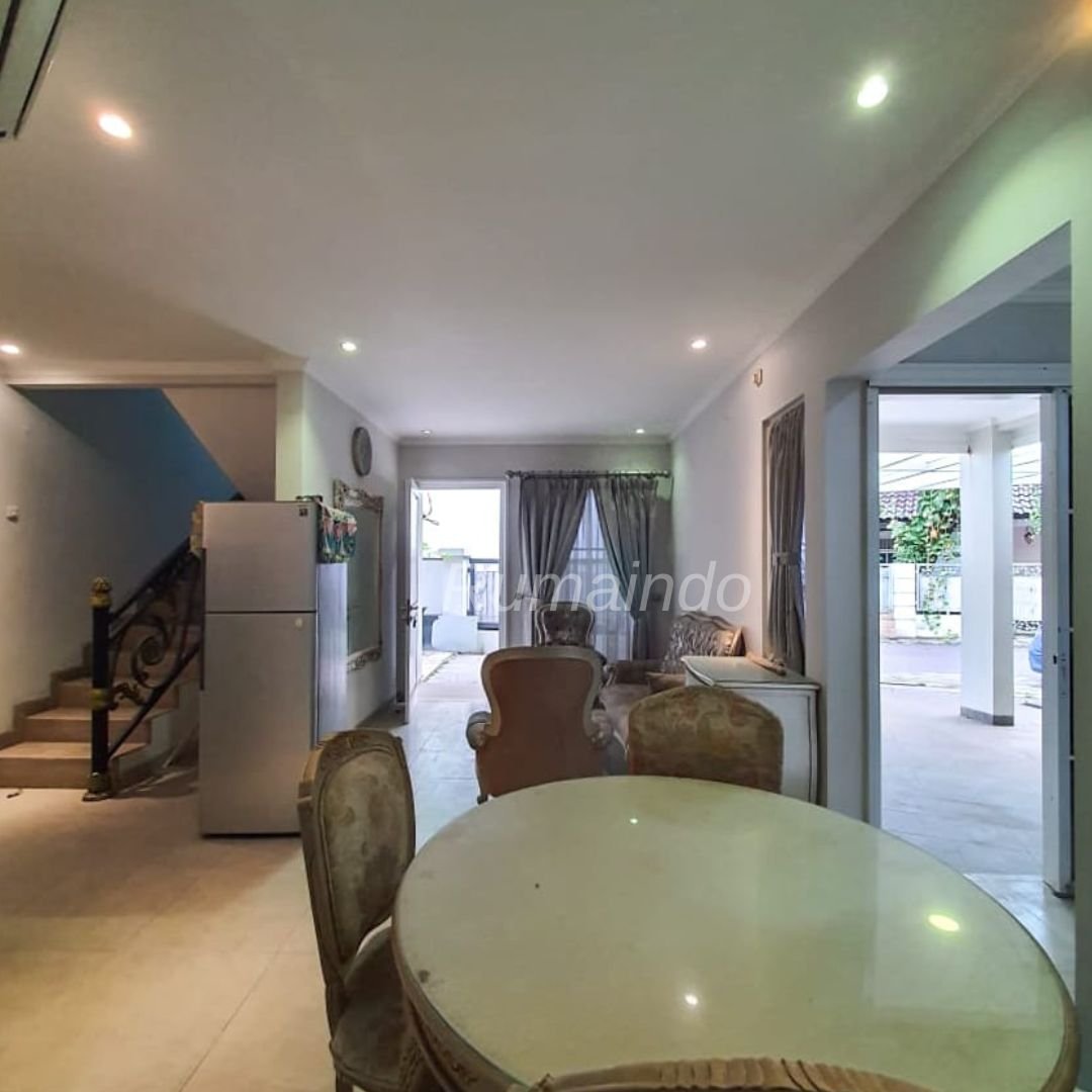Dijual Rumah di Komplek Kejaksaan Agung Tebet Barat Jakarta Selatan - 6