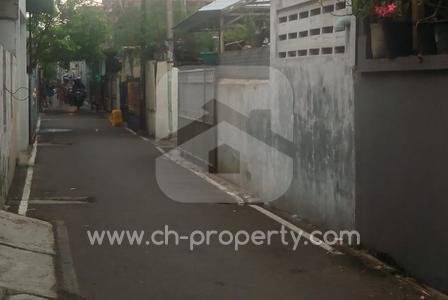 Rumah Bagus Untuk Kos Kosan Baru di Tanjung Duren Jakarta Barat - 2
