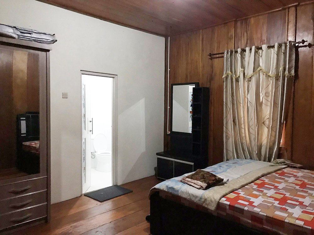 Sewa Villa Hanna di Cisarua Bogor Fasilitas Lengkap Kamar2 Bersih View Pegunungan Dekat Curug Cilember Bogor - 7