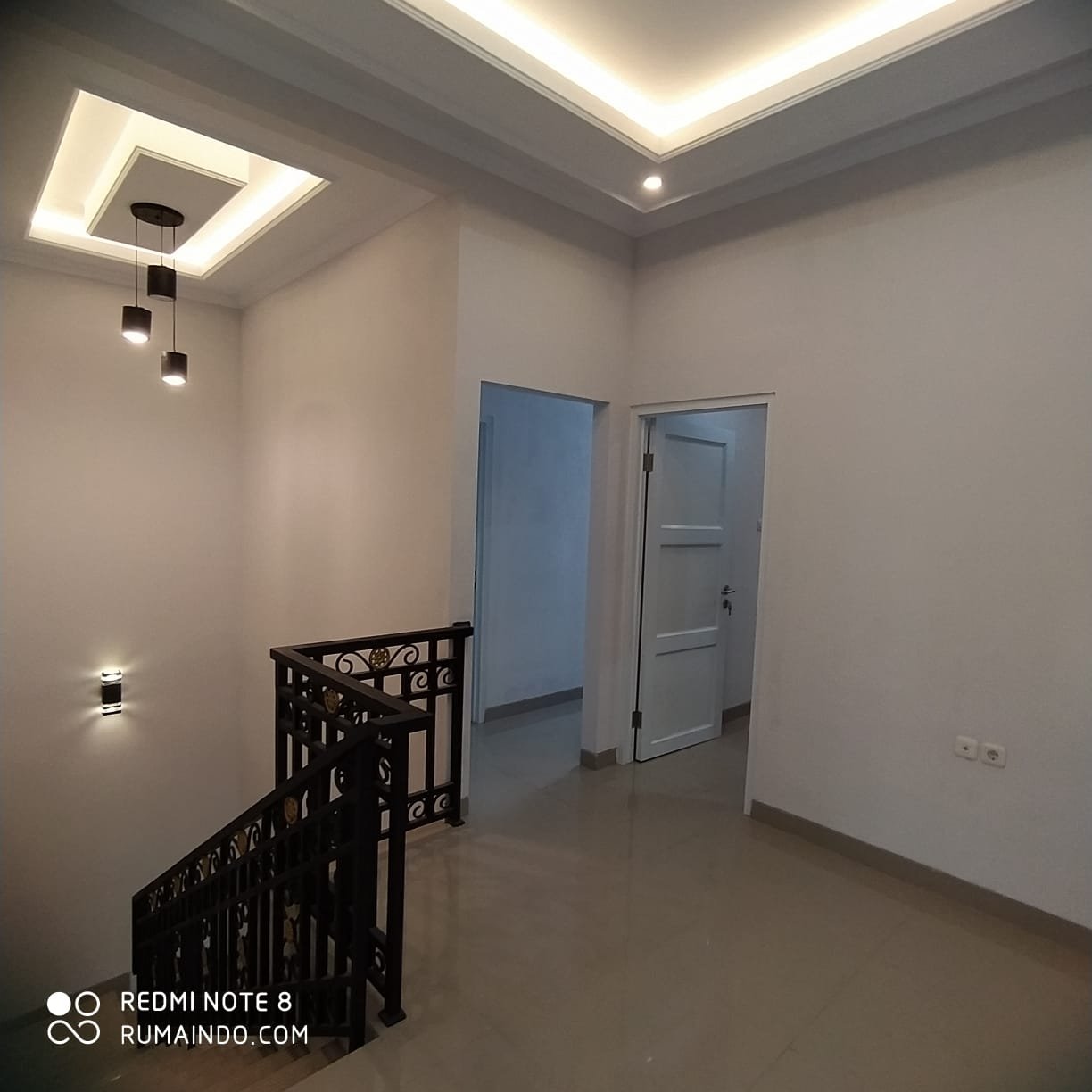 Dijual Rumah Cluster Ada Kolam Renang di Kebagusan Jakarta Selatan - 10