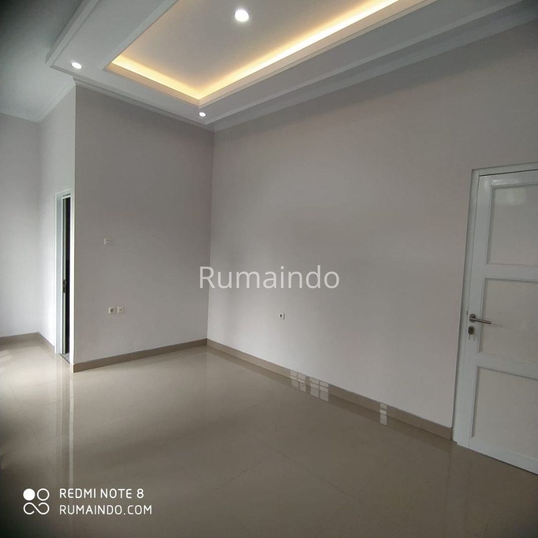 Dijual Rumah Cluster Ada Kolam Renang di Kebagusan Jakarta Selatan - 7