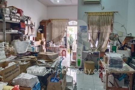 Rumah siap huni lingkungan aman dan nyaman di Grogol, Jakarta Barat - 4