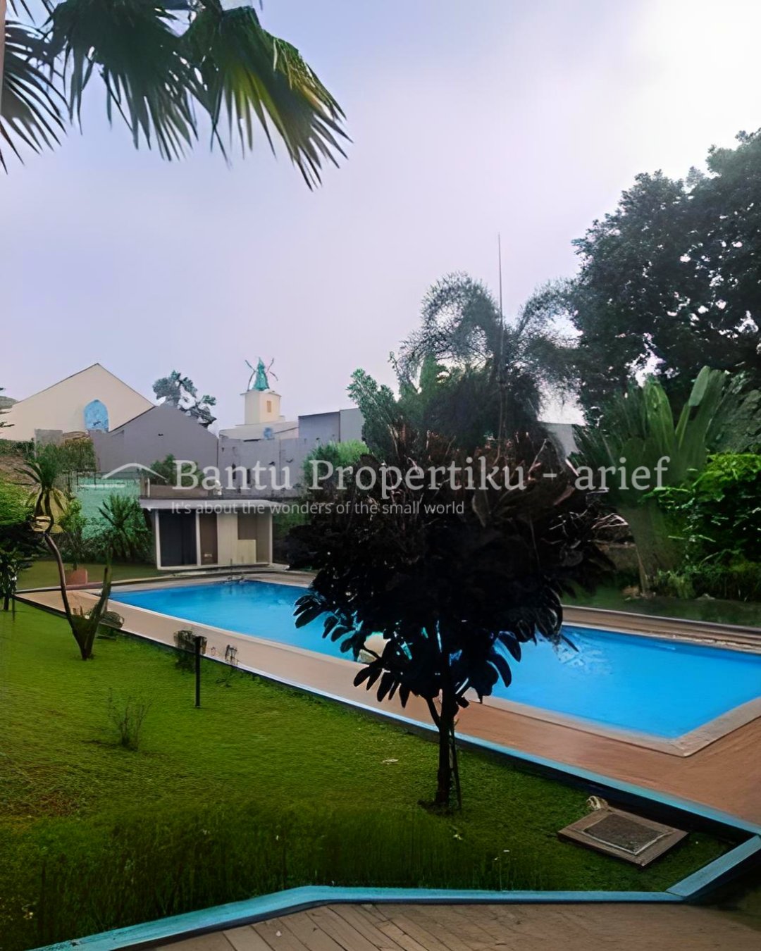 Dijual Rumah Modern Mewah Cantik lokasi Tanah Baru dekat TOL dan Fasum, Depok - 7