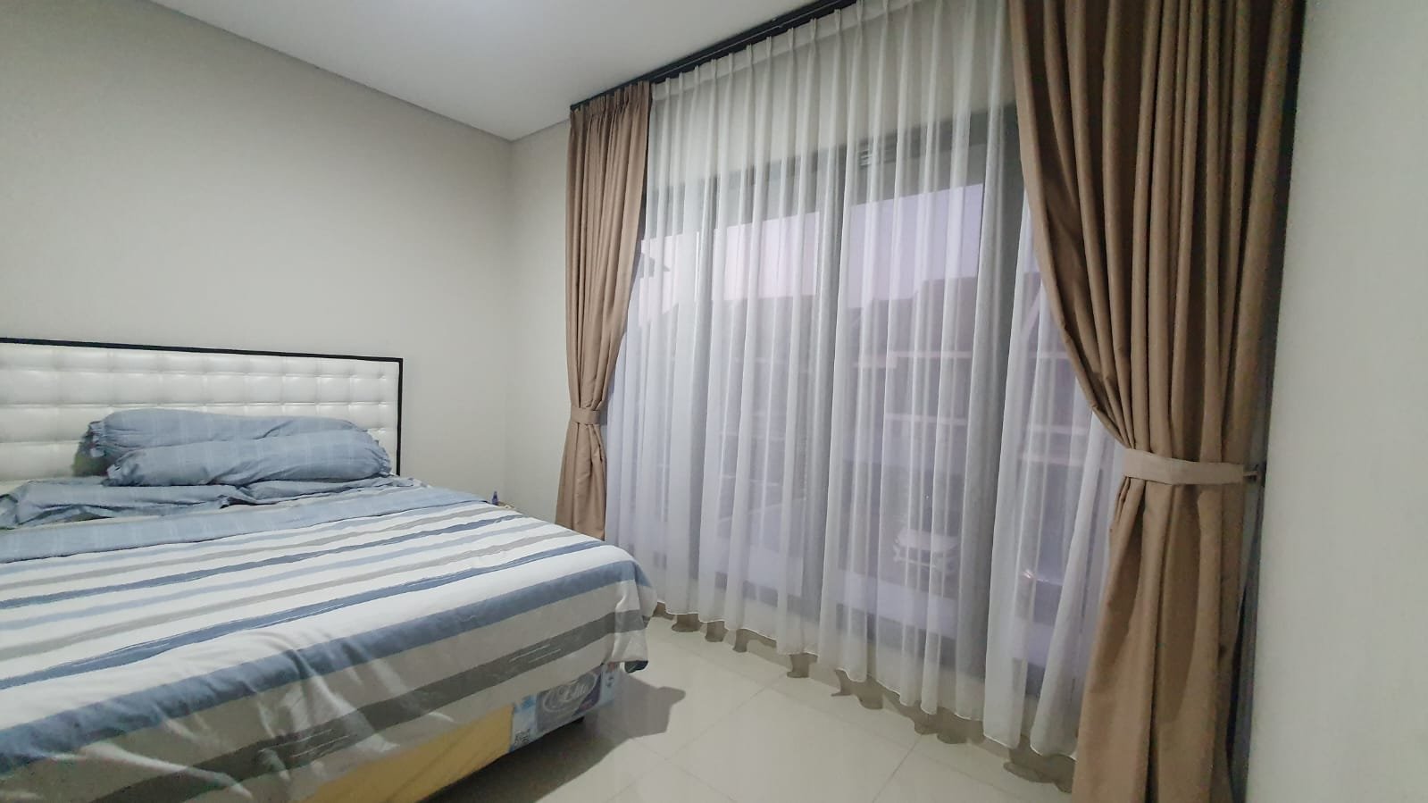 Rumah Strategis Lippo Cikarang - 4