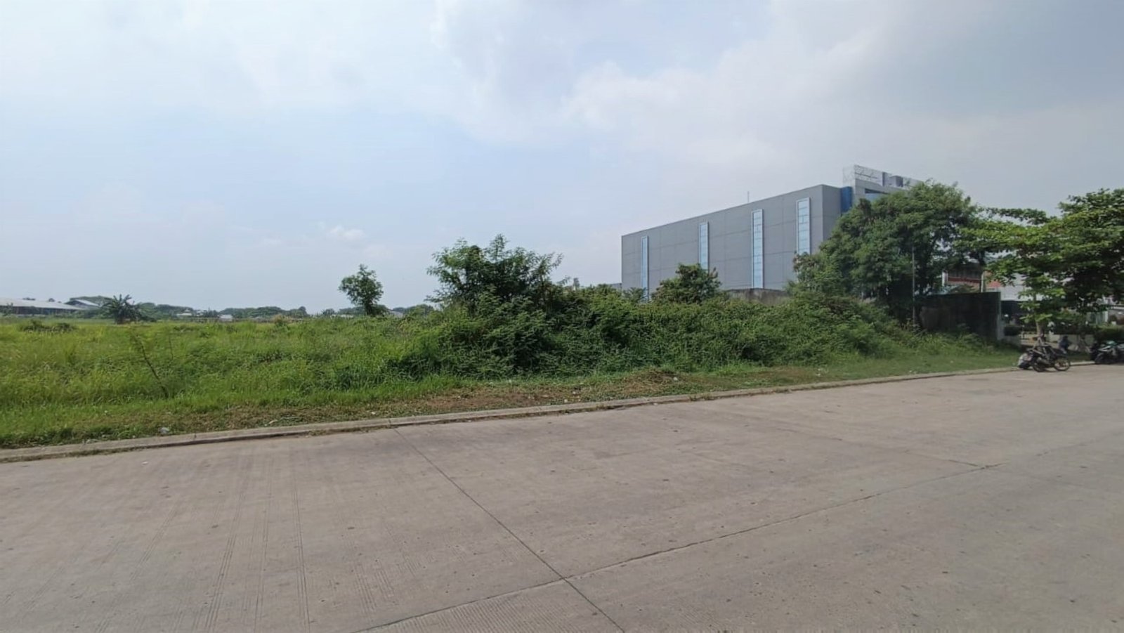 Tanah Kavling Komersial Siap Bangun Harapan Indah Bekasi - 4