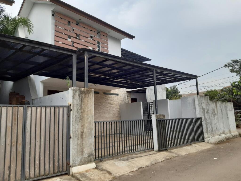 Rumah Dijual Dekat Bintaro. Rumah Hoek Minimalis Siap Huni - 2