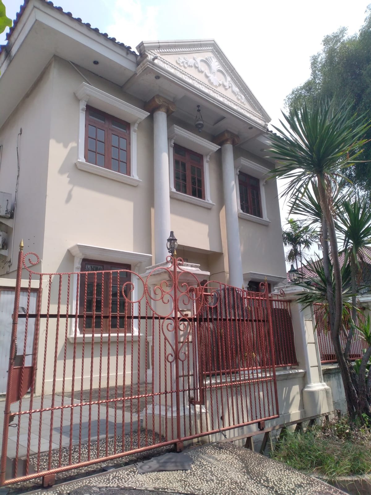 Disewakan Murah Rumah Komplek Ada Kolam Renang di Gudang Peluru Tebet Jakarta Selatan - 10