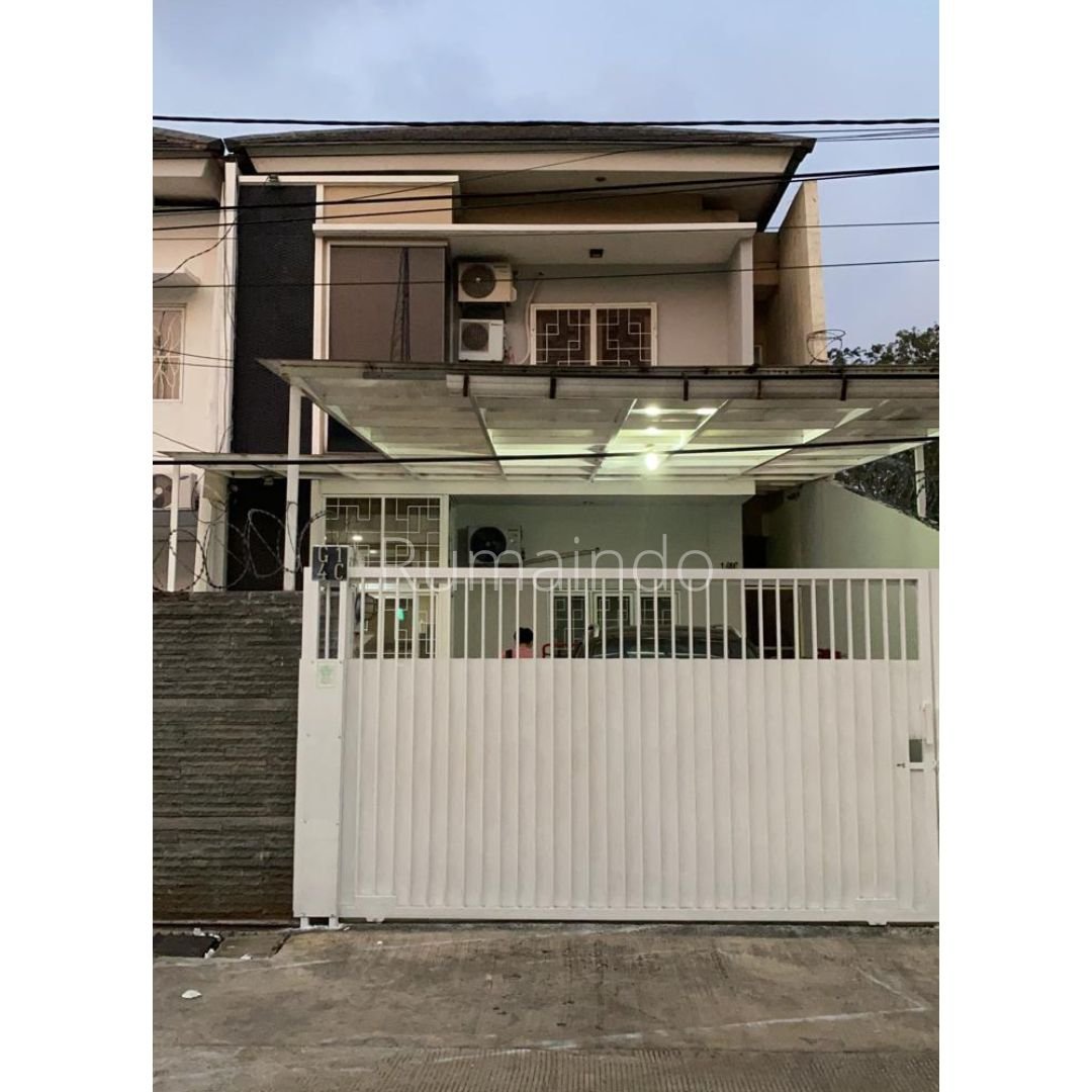 Dijual Murah Rumah di Jln Strategi Joglo Kembangan Jakarta Barat - 2