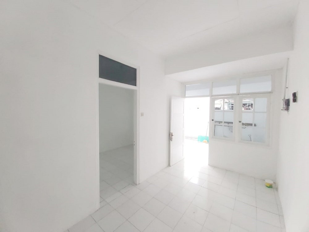 Rumah Dijual di Solo Baru Dekat Hartono Mall Solo, The Park Mall Sukoharjo, Grand Mercure Solo Baru, RS Dr. Oen Solo Baru - 4