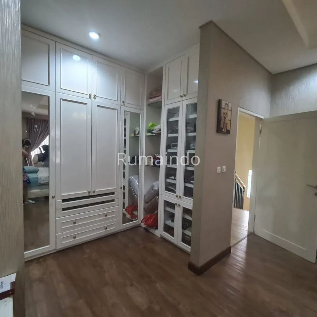 Dijual Murah Rumah di Jln Strategi Joglo Kembangan Jakarta Barat - 5