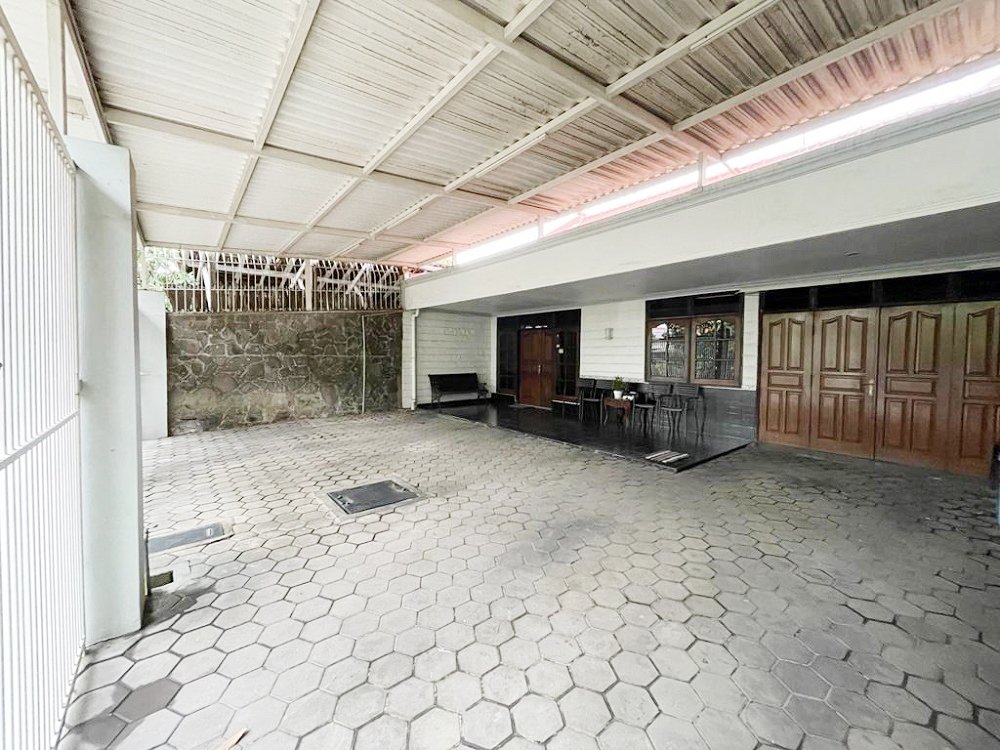 Rumah Dijual di Surabaya Dekat Marvell City Mall, Grand City Mall, Universitas Airlangga, RS Premier Surabaya, Taman Bungkul - 3