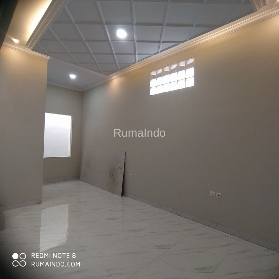 Dijual Murah Rumah Mewah Ada Rooftop di Komplek Kav DKI Jagakarsa Jakarta Selatan - 5
