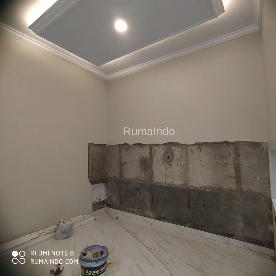 Dijual Murah Rumah Mewah Ada Rooftop di Komplek Kav DKI Jagakarsa Jakarta Selatan - 7