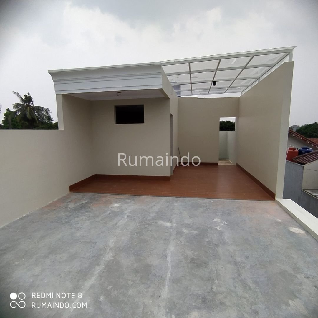 Dijual Murah Rumah Mewah Ada Rooftop di Komplek Kav DKI Jagakarsa Jakarta Selatan - 8