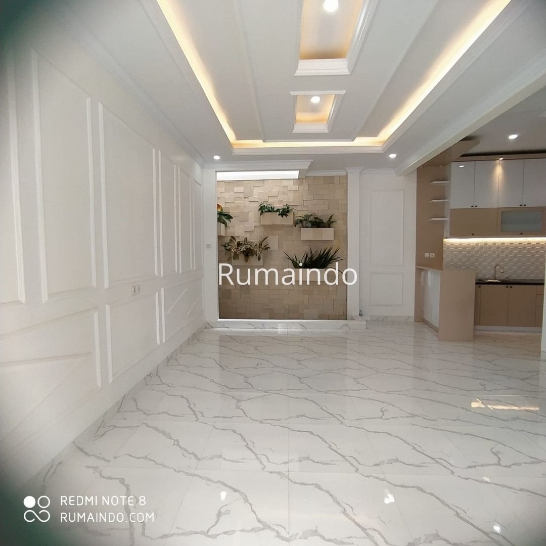 Dijual Murah Rumah Mewah Dekat Transmart Cilandak Jakarta Selatan - 4