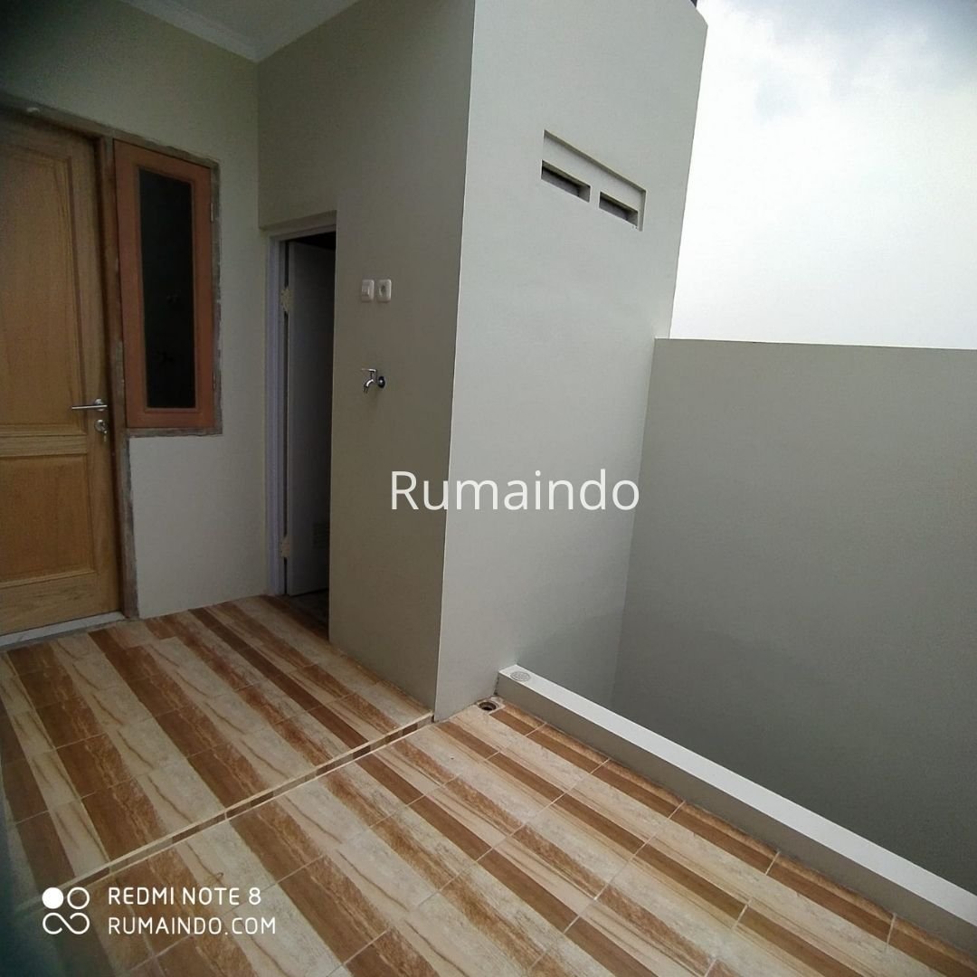 Dijual Murah Rumah Mewah Ada Rooftop di Komplek Kav DKI Jagakarsa Jakarta Selatan - 8