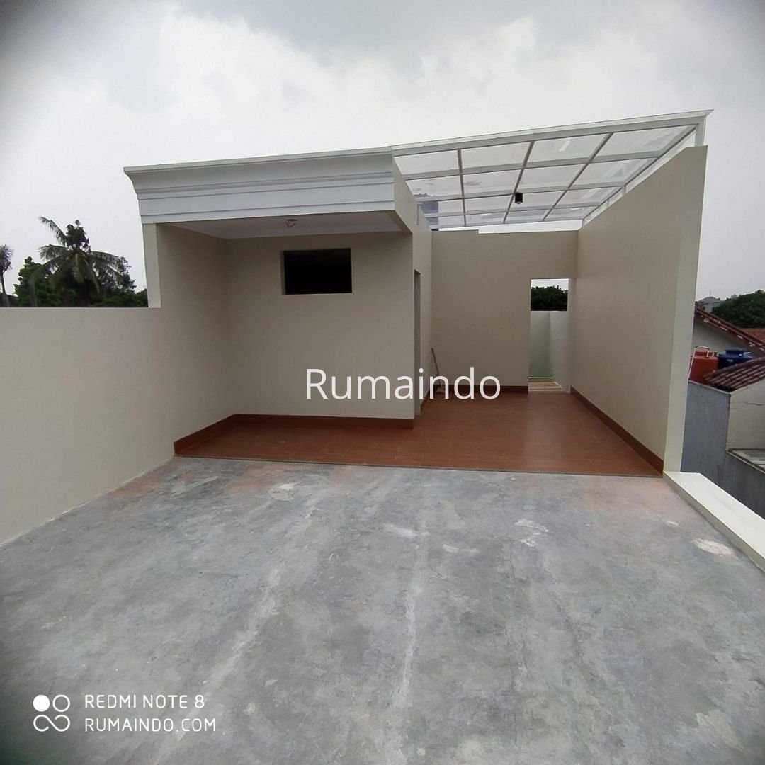 Dijual Murah Rumah Mewah Ada Rooftop di Komplek Kav DKI Jagakarsa Jakarta Selatan - 10