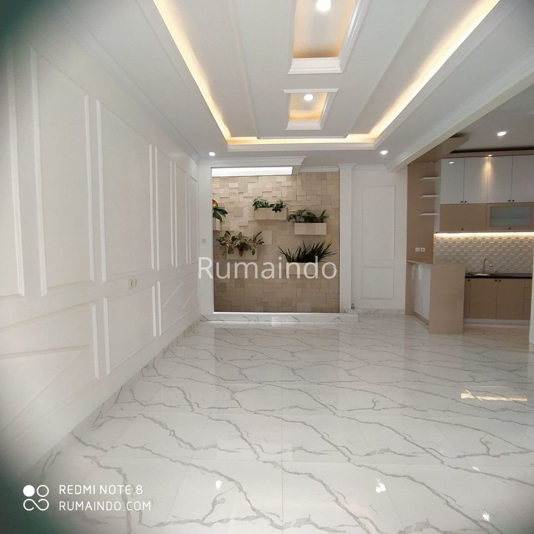 Dijual Murah Rumah Mewah Dekat Transmart Cilandak Jakarta Selatan - 4