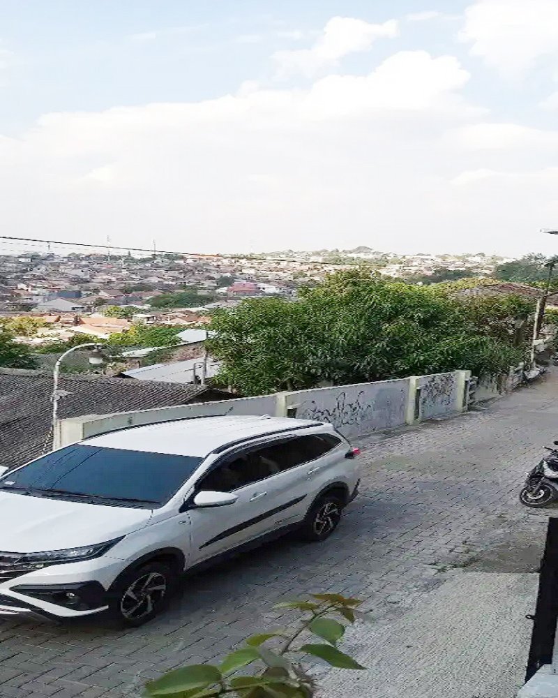 Rumah Dijual di Kota Semarang Dekat Kampus UNIMUS, Java Mall Semarang, RSUD KRMT Wongsonegoro, Pasar Mrican - 4