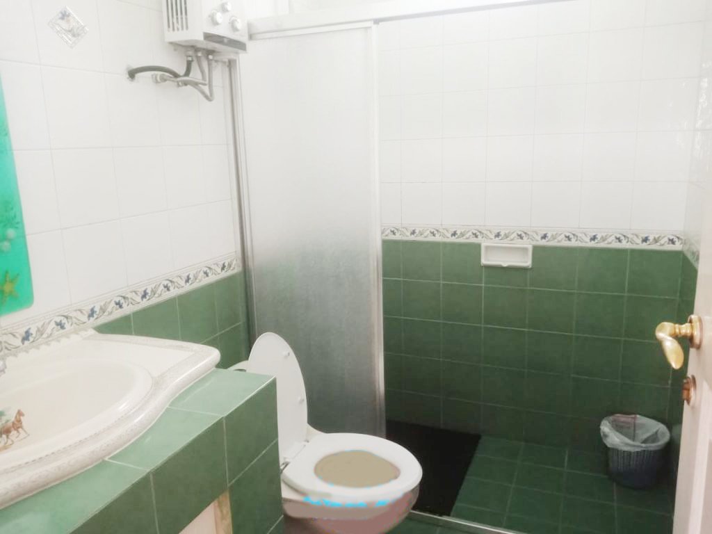 Sewa Villa di Kota Bunga Little Venice Puncak Dengan Kolam Renang View Danau Little Venice dan Pegunungan - 10