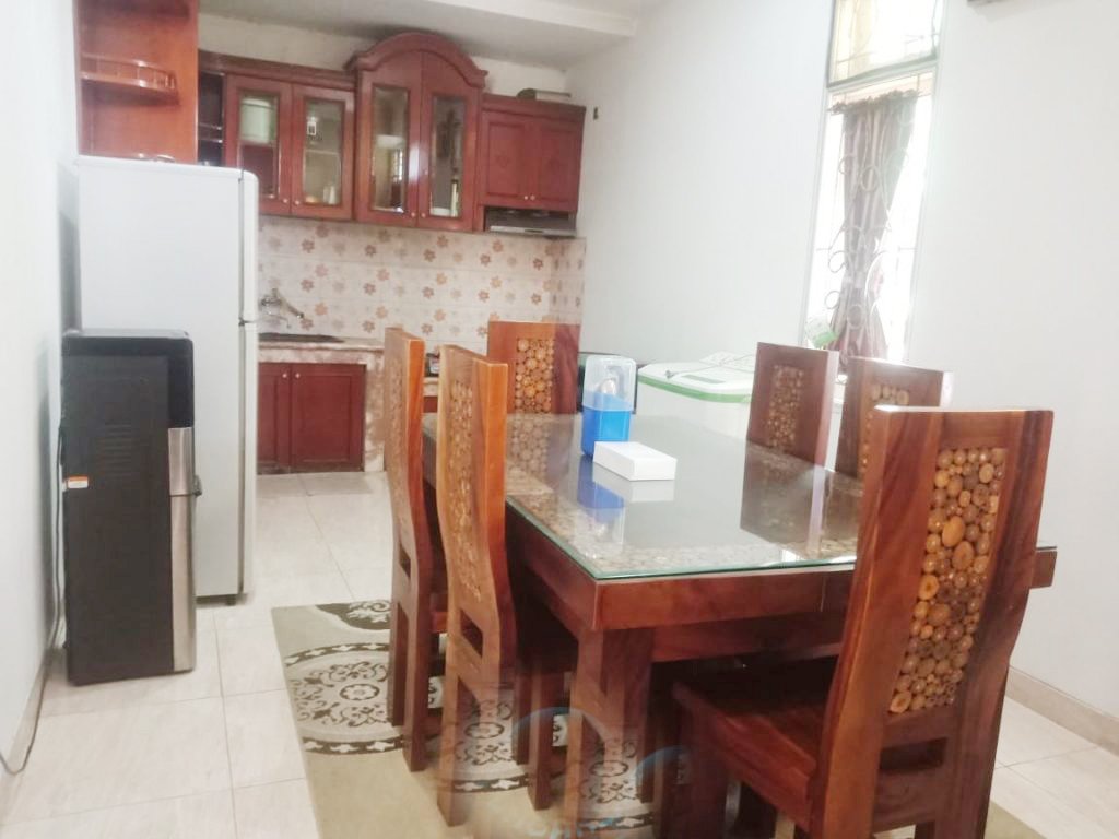 Sewa Villa di Kota Bunga Little Venice Puncak Dengan Kolam Renang View Danau Little Venice dan Pegunungan - 8