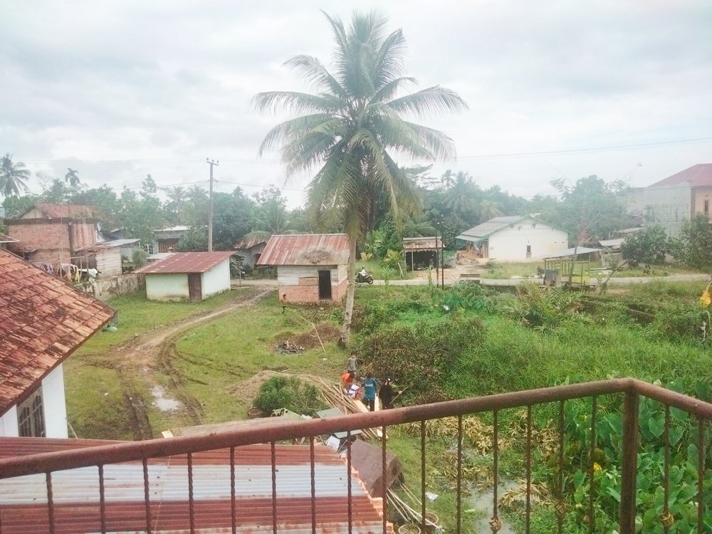 Rumah Dijual Tanah Luas di Kota Jambi Dekat Mall Jamtos, RSUD H. Abdul Manap, UIN Sultan Thaha Saifuddin, Pasar Mama - 3