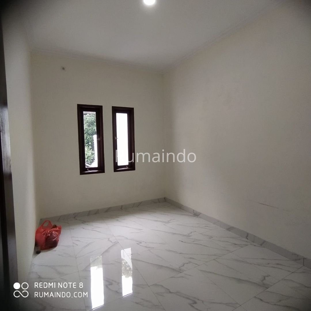 Dijual Murah Rumah Baru di Jln Sirsak Jagakarsa Jakarta Selatan - 5