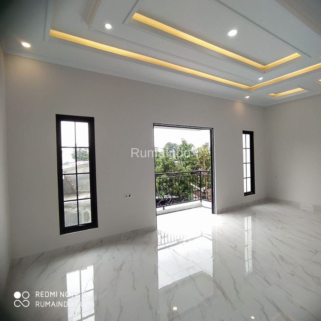 Dijual Murah Rumah di Srengseng Sawah Jagakarsa Jakarta Selatan - 8