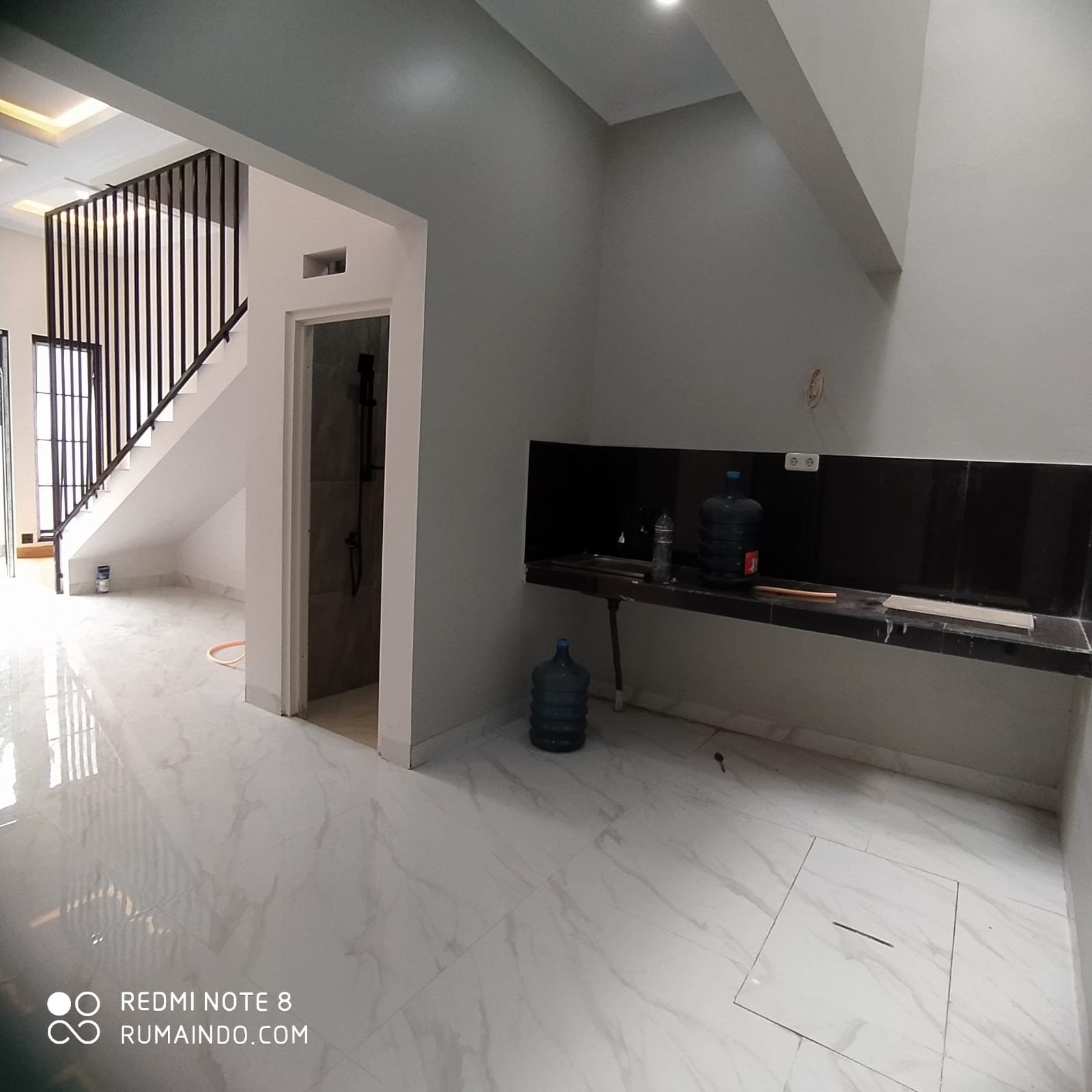 Dijual Murah Rumah di Srengseng Sawah Jagakarsa Jakarta Selatan - 12