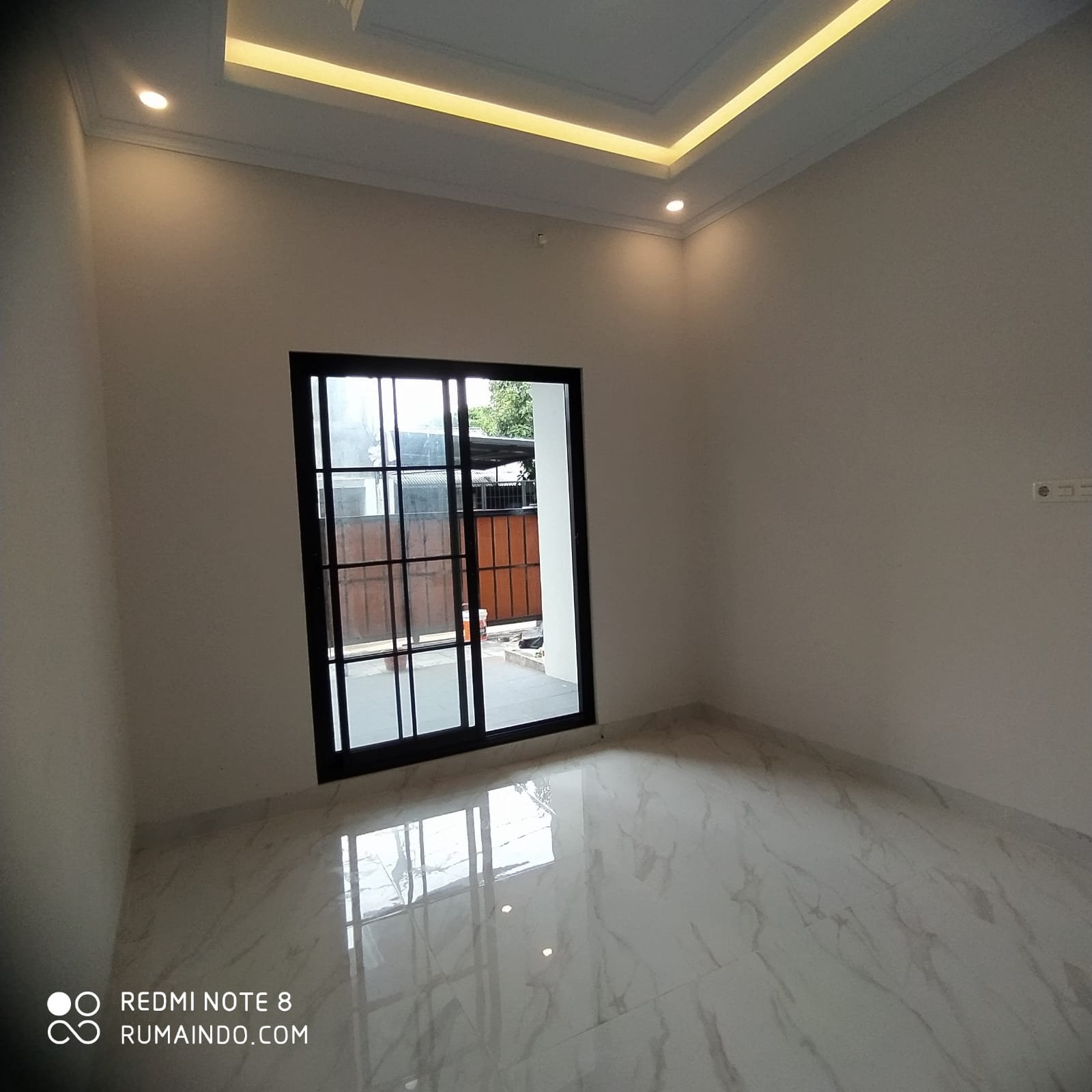 Dijual Murah Rumah di Srengseng Sawah Jagakarsa Jakarta Selatan - 9