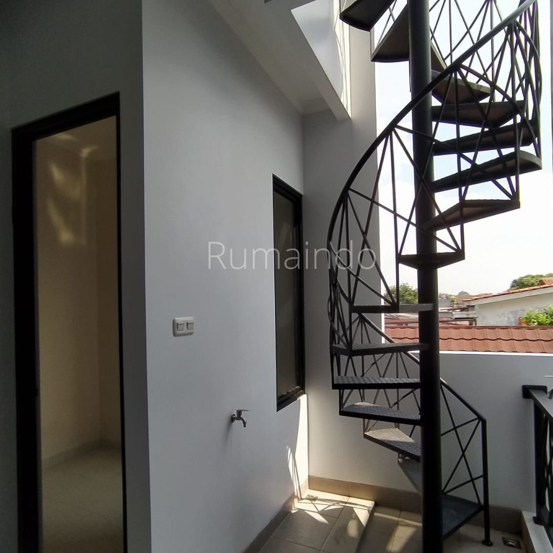 Dijual Murah Rumah Cluster Swadaya Hills Residence Tanah Baru Depok - 6