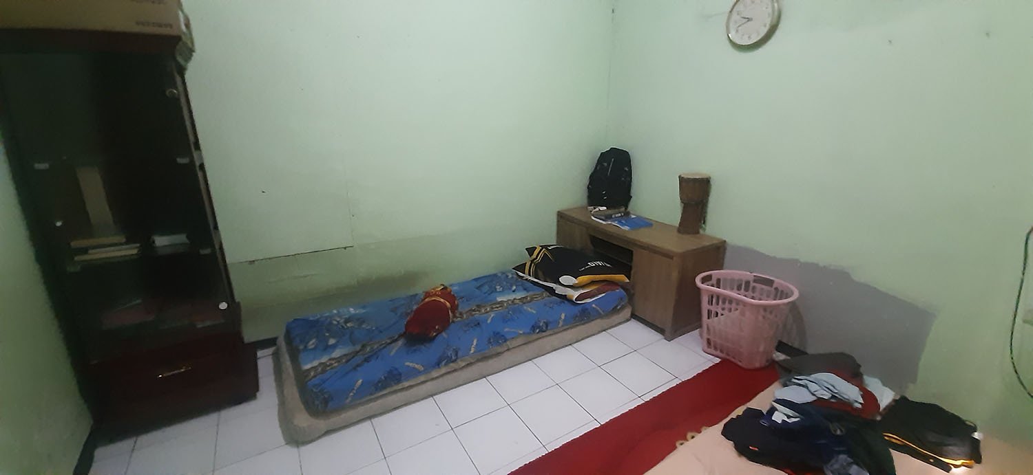 RUMAH 8 KAMAR TIDUR SIAP HUNI  KAWASAN PERKANTORAN, JASA DAN NIAGA SAYAP JALAN CIKUTRA KOTA BANDUNG - 14