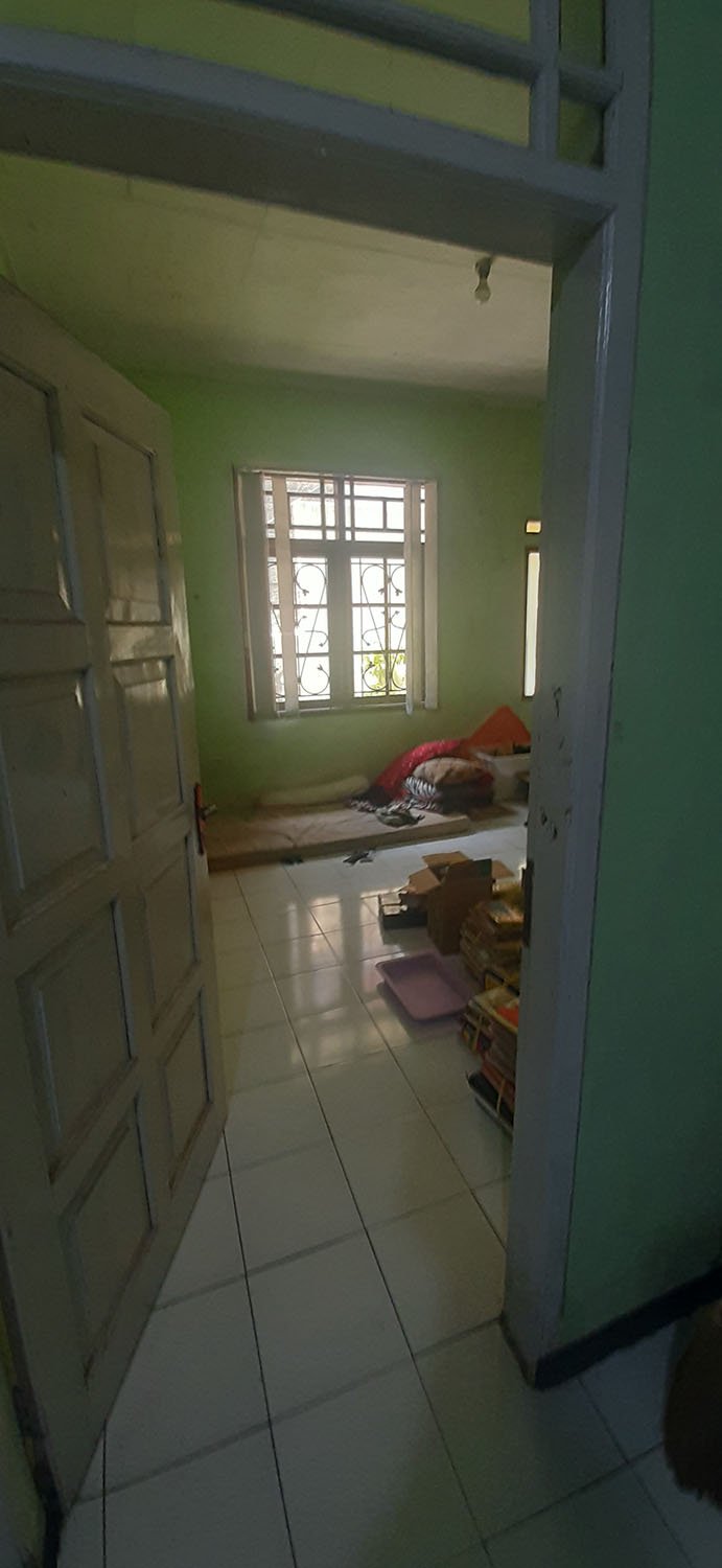 RUMAH 8 KAMAR TIDUR SIAP HUNI  KAWASAN PERKANTORAN, JASA DAN NIAGA SAYAP JALAN CIKUTRA KOTA BANDUNG - 18