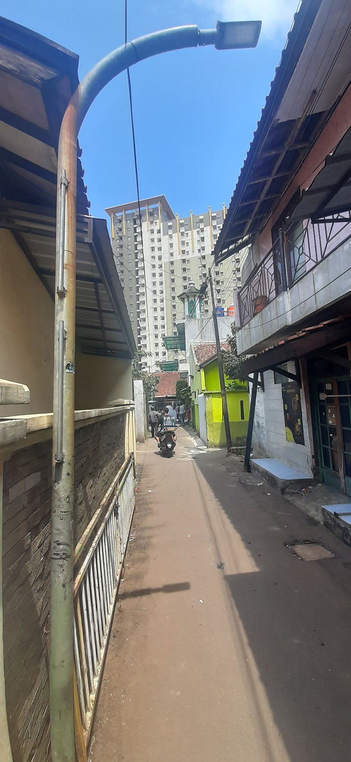 RUMAH 8 KAMAR TIDUR SIAP HUNI  KAWASAN PERKANTORAN, JASA DAN NIAGA SAYAP JALAN CIKUTRA KOTA BANDUNG - 34