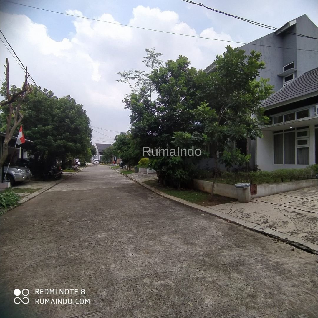 Dijual Rumah Ada Kolam Renang di Jln Bumiputera Rawamangun Jakarta Timur - 3