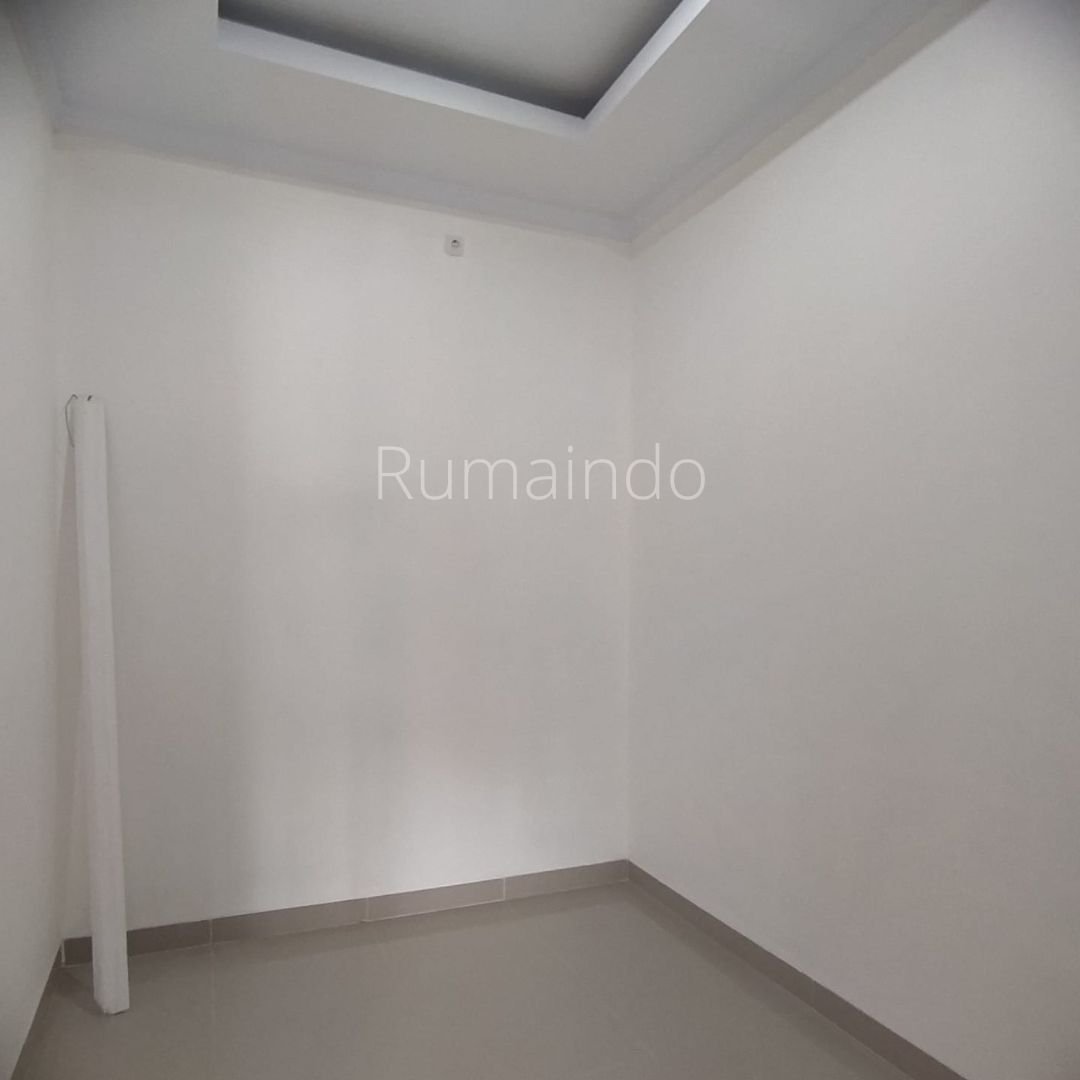 Dijual Murah Rumah Benda Kav DPR Jagakarsa Jakarta Selatan - 5