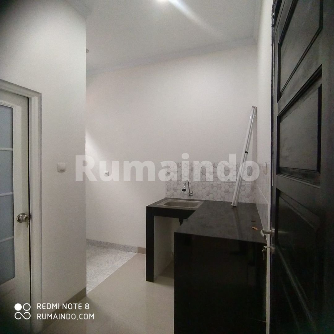 Dijual Murah Rumah Benda Kav DPR Jagakarsa Jakarta Selatan - 5