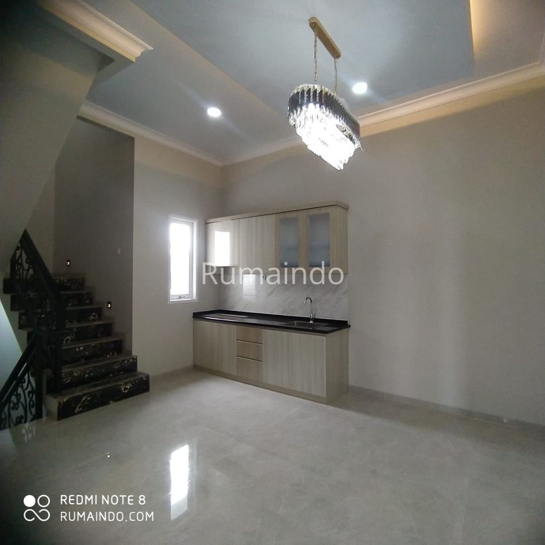 Dijual Rumah Cluster di Jln Raya Durian Jagakarsa Jakarta Selatan - 4
