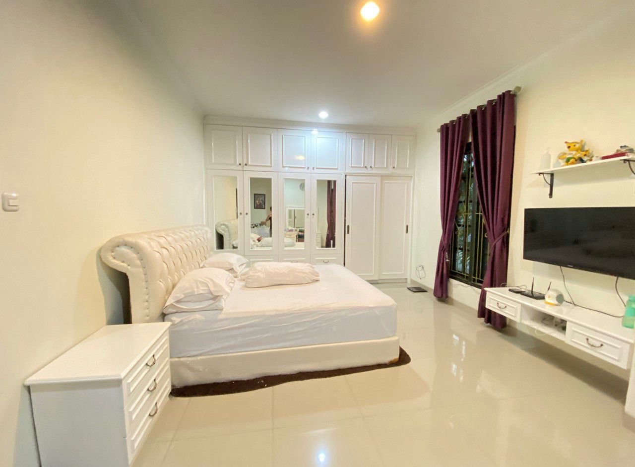 Dijual Rumah Full Furnsih Bamboo Premium Residence Lebak Bulus Jakarta Selatan - 11