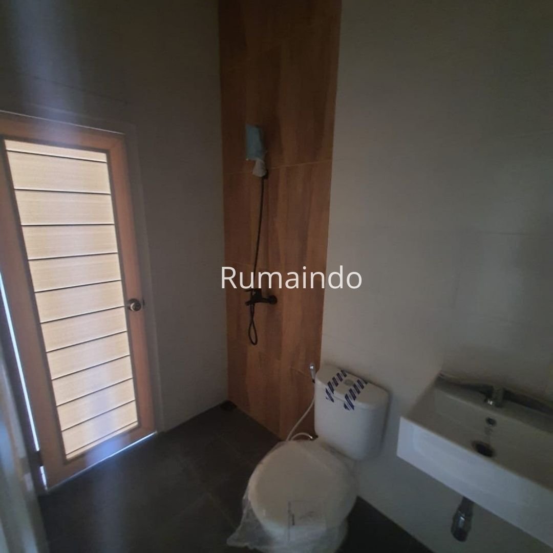 Dijual Rumah Dekat Stasiun Lenteng Agung Jagakarsa Jakarta Selatan - 9