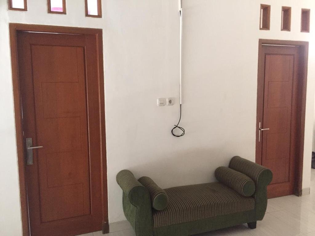 Rumah Dijual Furnished Di Sentul City Cluster Taman Besakih - 6