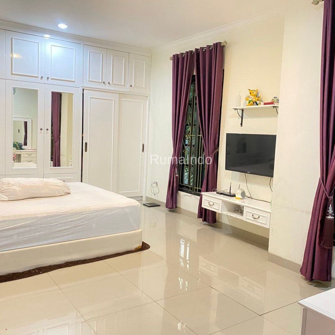 Dijual Rumah SemiFurnish Bamboo Premium Residence Lebak Bulus Jakarta Selatan - 10