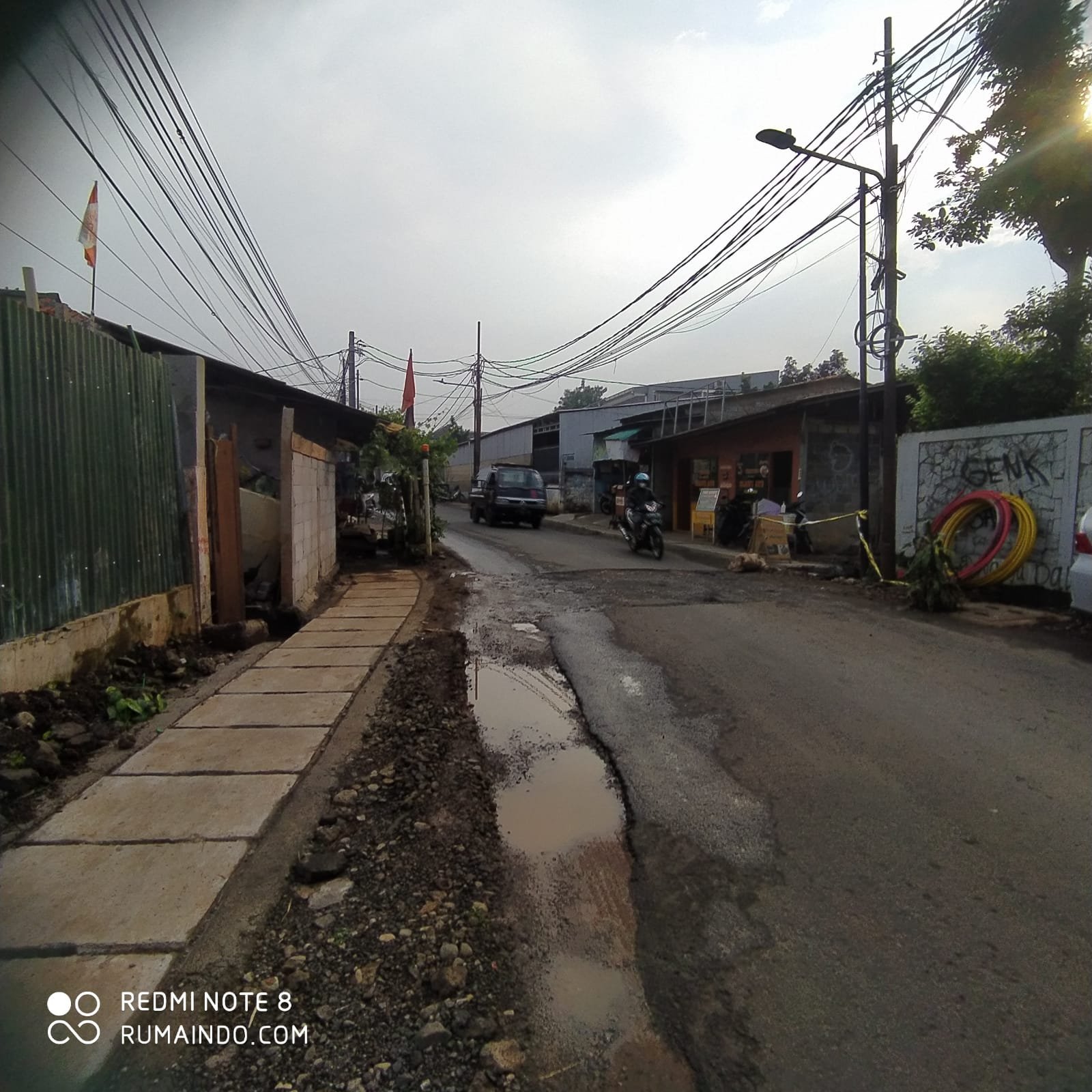Dijual Rumah di Jln Raya Srengseng Sawah Jagakarsa Jakarta Selatan - 9