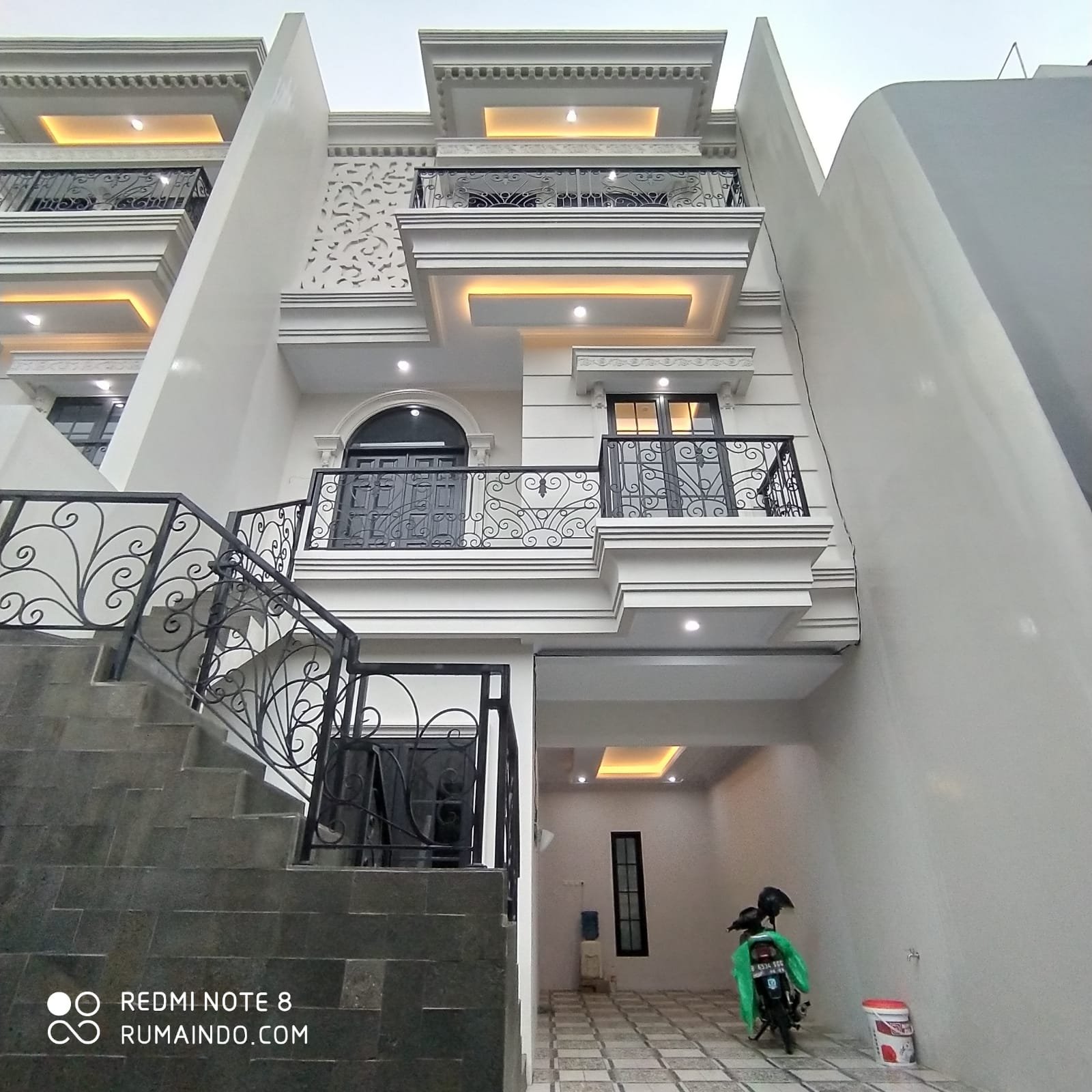 Dijual Murah Rumah Dekat Mall Kalibata Pejaten Pasar Minggu Jakarta Selatan - 12