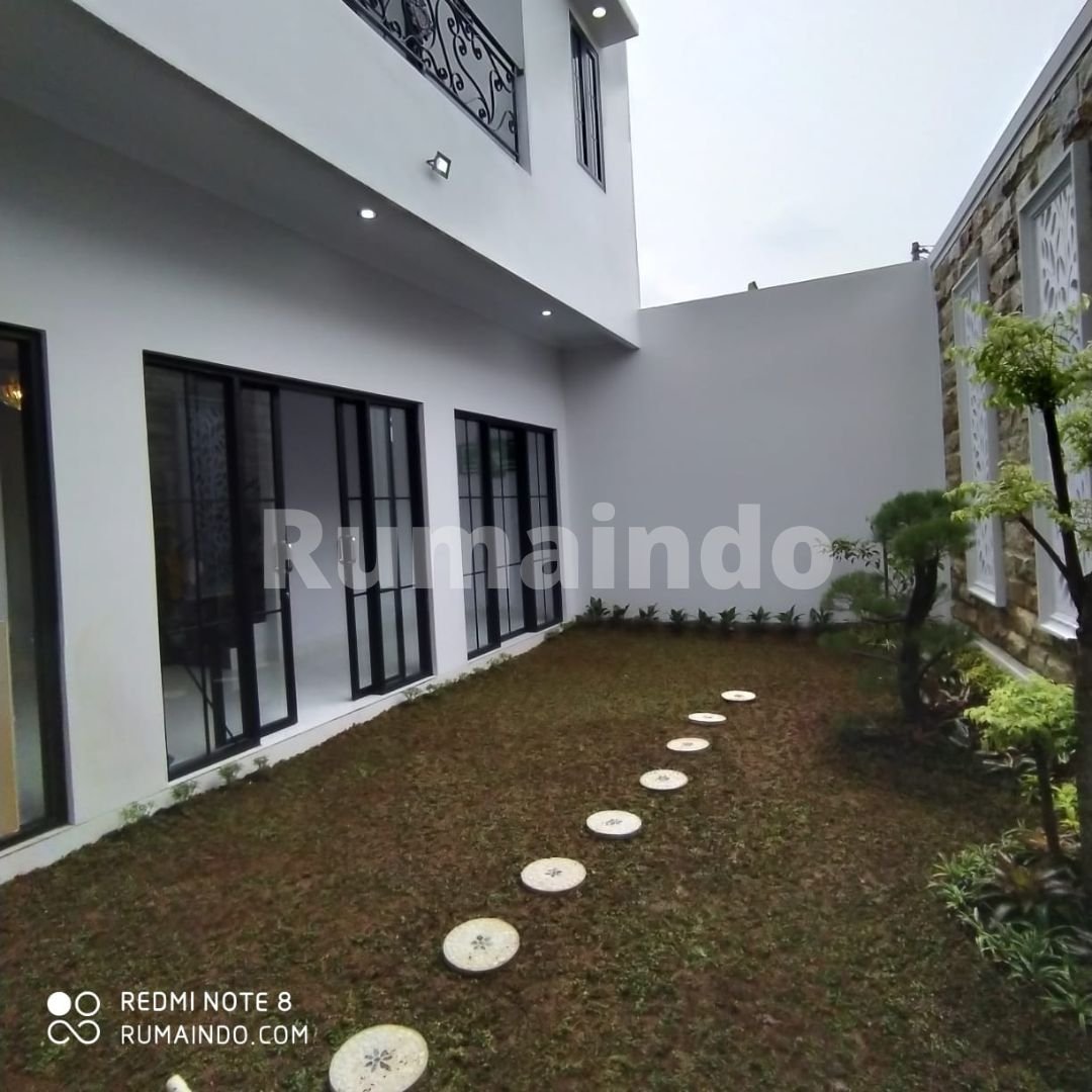 Dijual Rumah Mewah di Jln Paso Jagakarsa Jakarta Selatan - 10