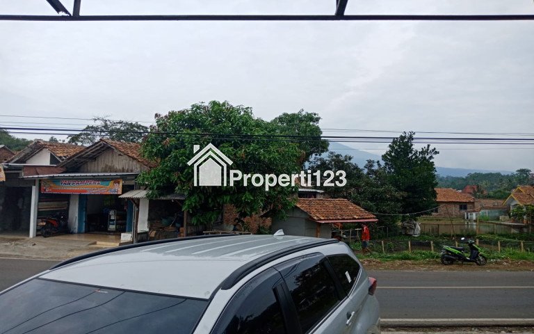 Rumah 2 Lantai + Kolam Ikan View Sawah Pinggir Jalan Provinsi - 5