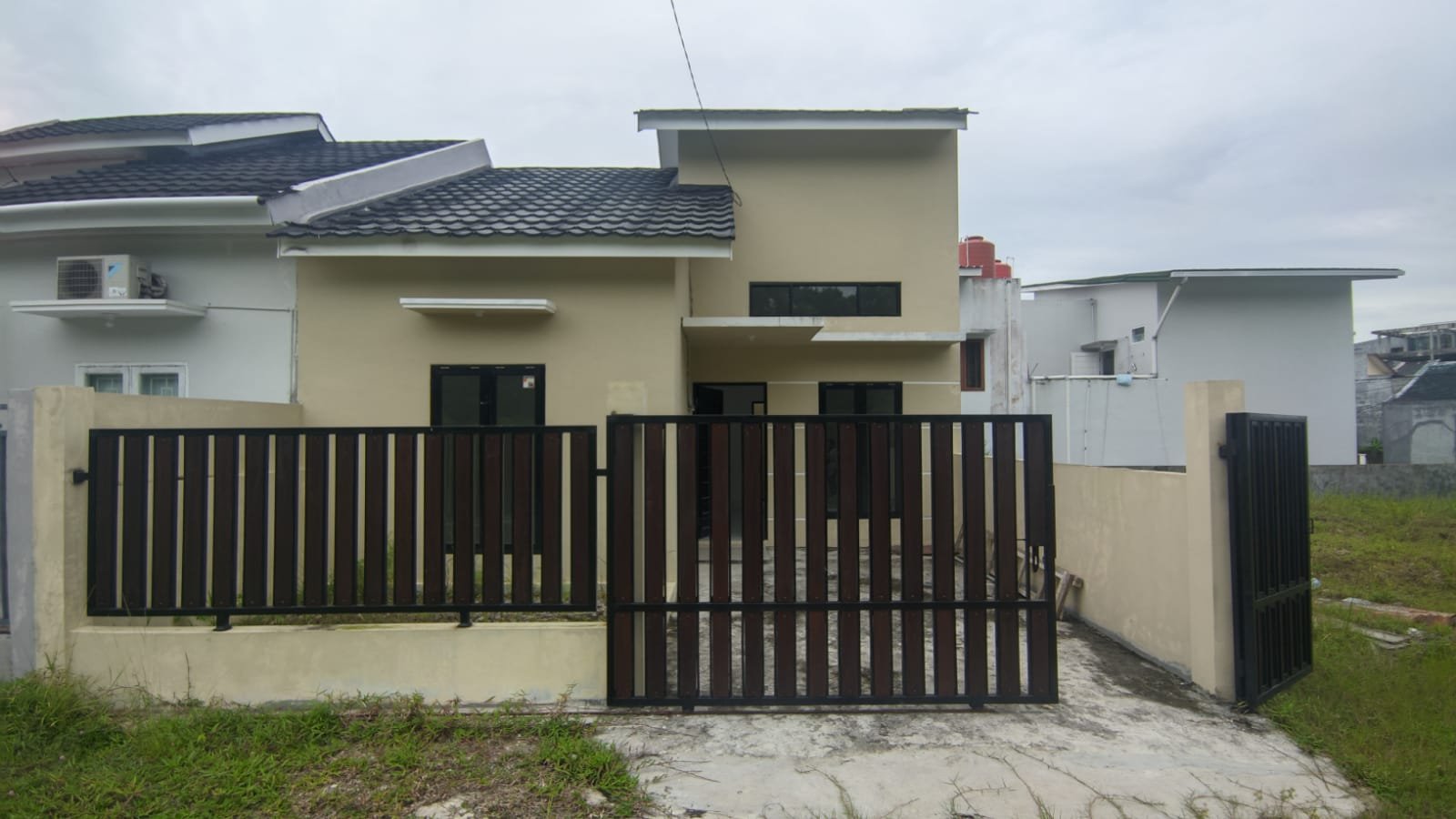 RUMAH MEWAH ELEGAN TERJANGKAU DI BALIKPAPAN KOTA - 6