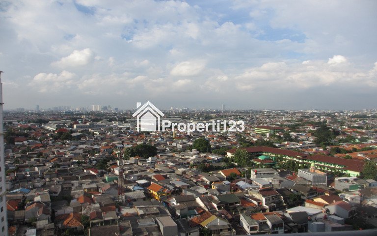 Disewakan Apartemen Bassura 2BR Tw H 23 BD Furnished - 10