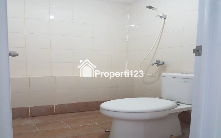 Disewakan Apartemen Bassura 2BR Tw J 23 AC Full Furnished - 2